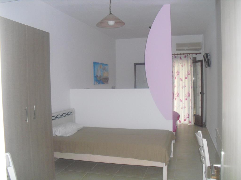 Guesthouse Irene Áfissos Bilik gambar