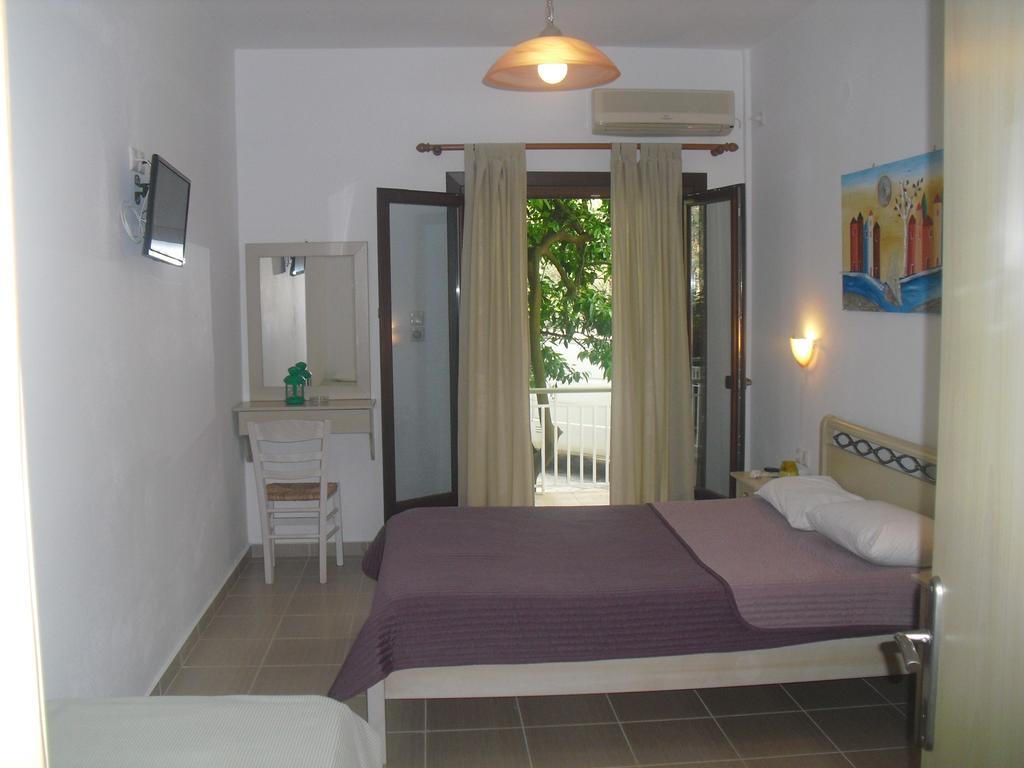 Guesthouse Irene Áfissos Bilik gambar